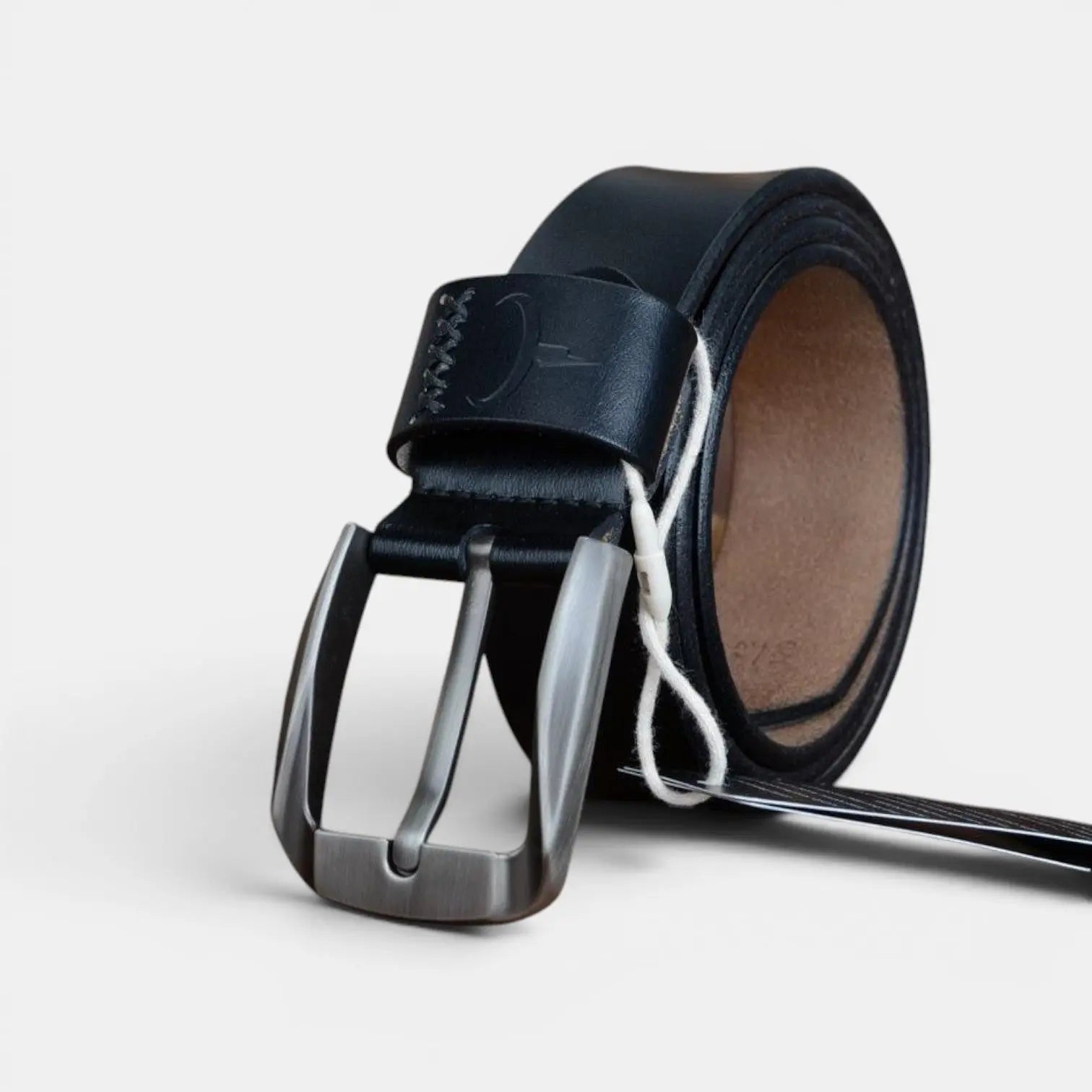 Men's Casual Vintage Look Leather Belt Buckle | Kordax | Beltary