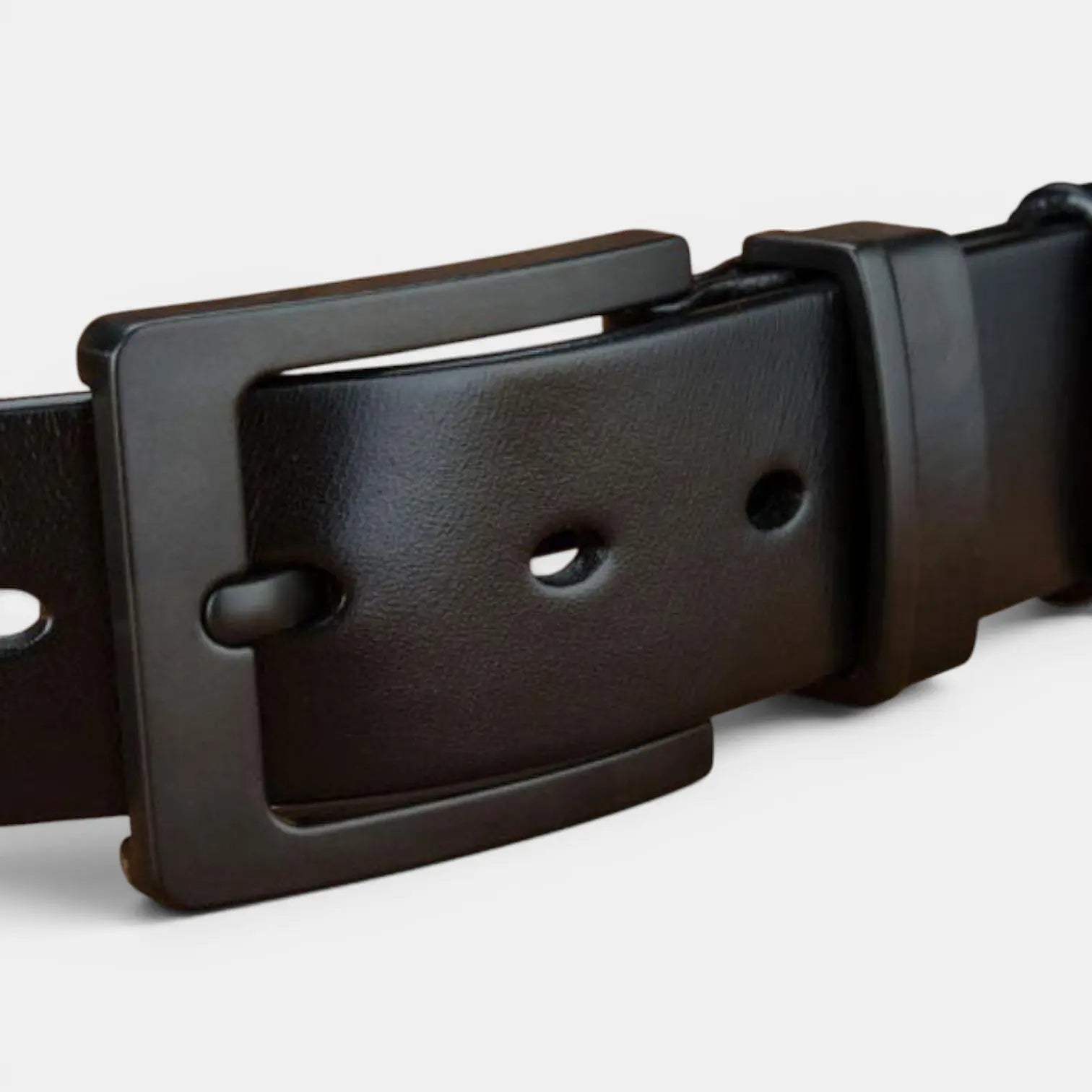 Men's Chic Full Grain Leather Belt Black Pin Buckle | Nolvex | Beltary