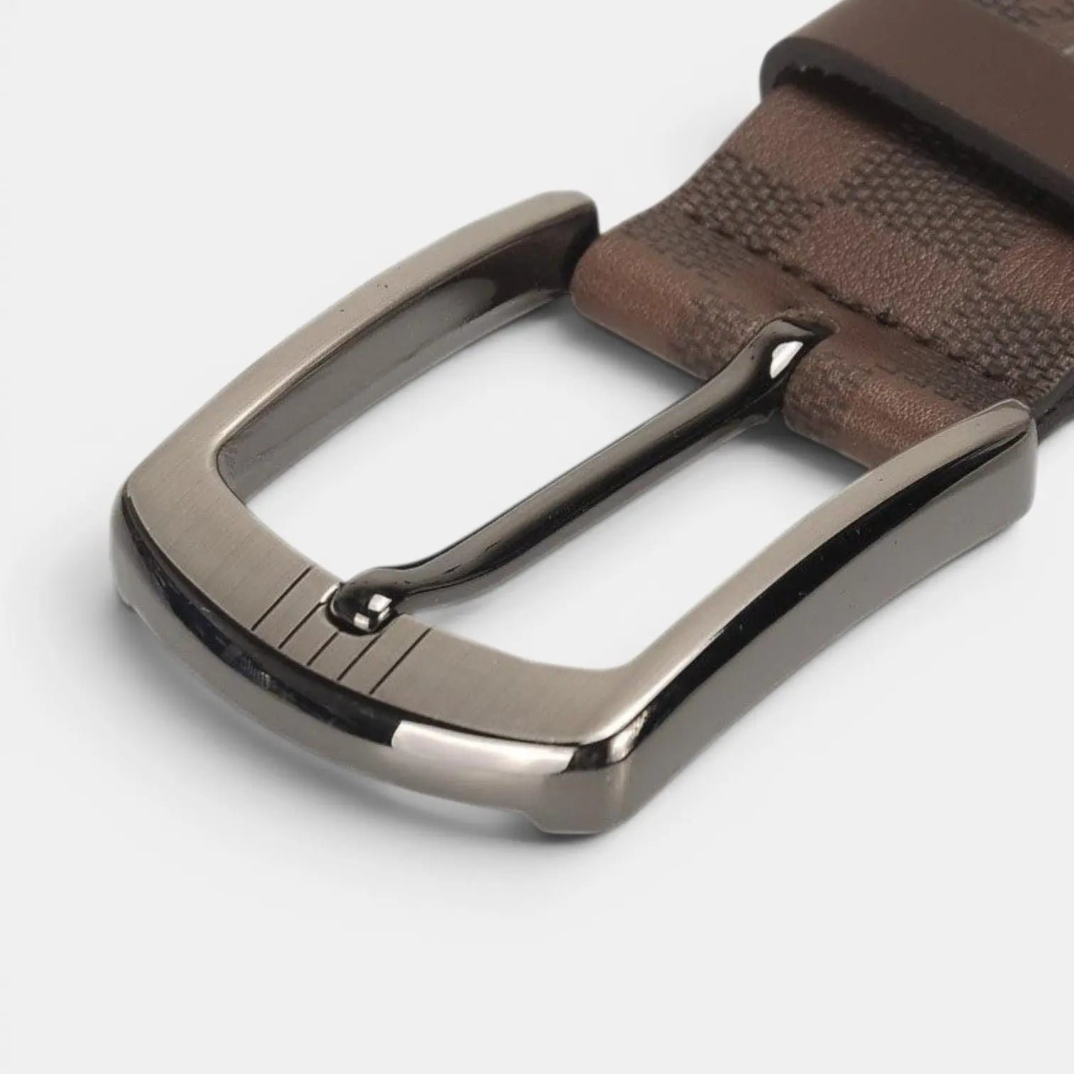 Men's Textured Chequered Leather Belt with Pin Buckle | Darvex | Beltary