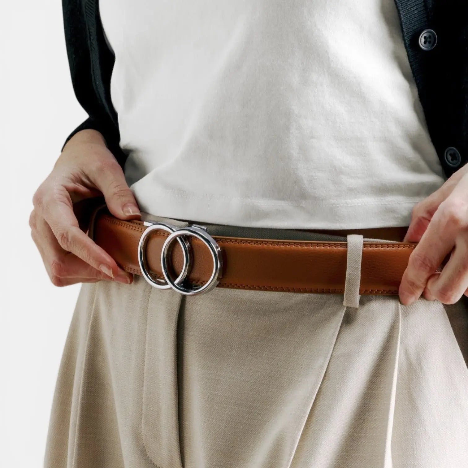 Women's Grained Leather Belt Hole-Free Automatic Buckle | Ornav | Beltary