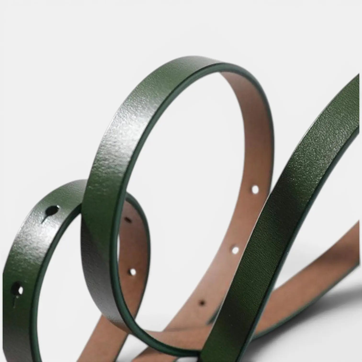 Women's Slim Smooth Leather Belt with Gold H Buckle | Halvex | Beltary