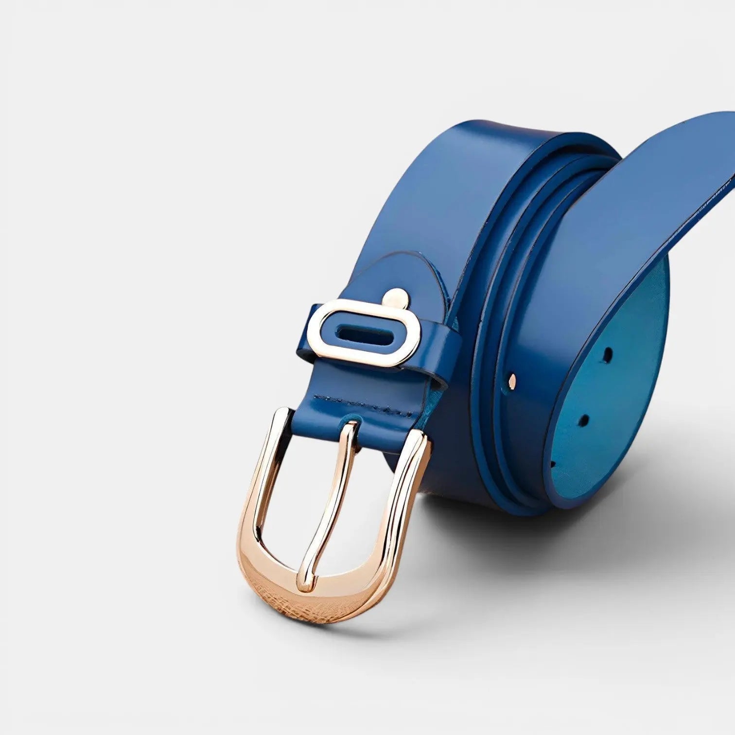 Women's Smooth Leather Belt Rounded Gold Buckle | Alvorn | Beltary