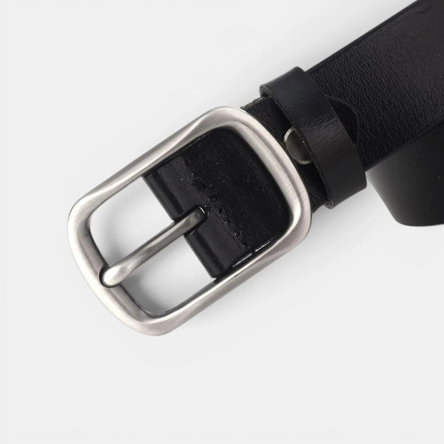 Women's Smooth Leather Belt with Rounded Buckle | Arlica | Beltary